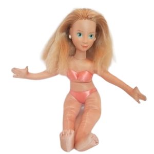 Vintage 1986 Mattel Hot Looks Poseable Doll Chelsea